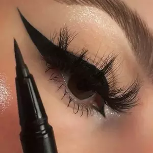 Crayon Eyeliner à séchage rapide