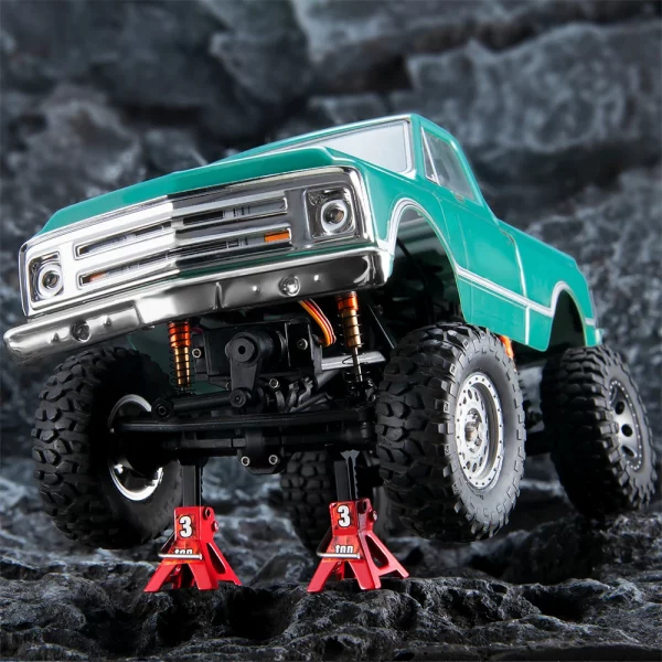 S9379855e962b48b0bf5e759f231377aav.webp AXSPEED 2Pcs Simulation Mini Metal Height Adjustable 3T Jack Repair Stand Tools for Axial SCX24 1/24 TRX-4M 1/18 RC Car Model