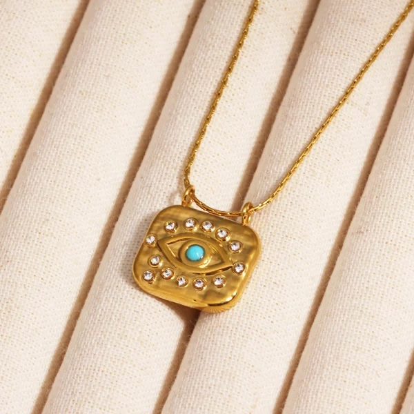 Collier pendentif carré en acier inoxydable plaqué