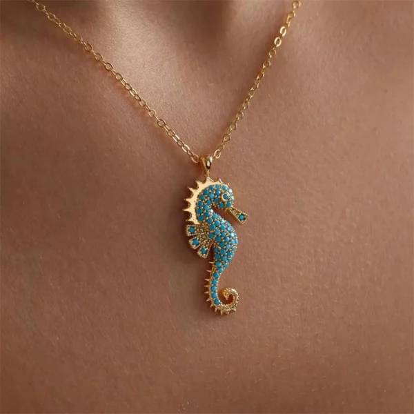 Collier pendentif hippocampe turquoise pour femme,