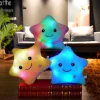 Sa75d64f7487240808140d2e978e89f1fV.webp Peluche Étoile Lumineuse LED Interactive Douce