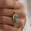 Collier pendentif hippocampe turquoise pour femme,