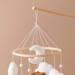 Apportez une touche magique et apaisante au berceau de bébé avec ce mobile en bois adorable ! Apportez une touche magique et apaisante au berceau de bébé avec ce mobile en bois adorable !